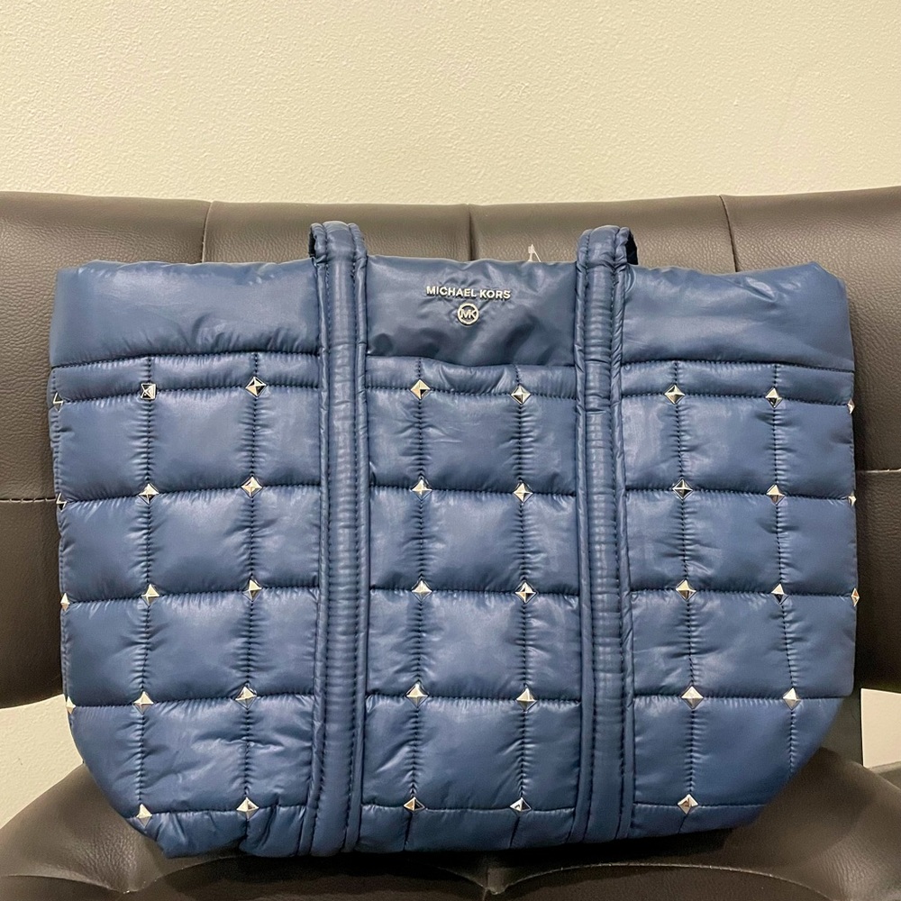 Micheal Kors Nylon Travel Tote